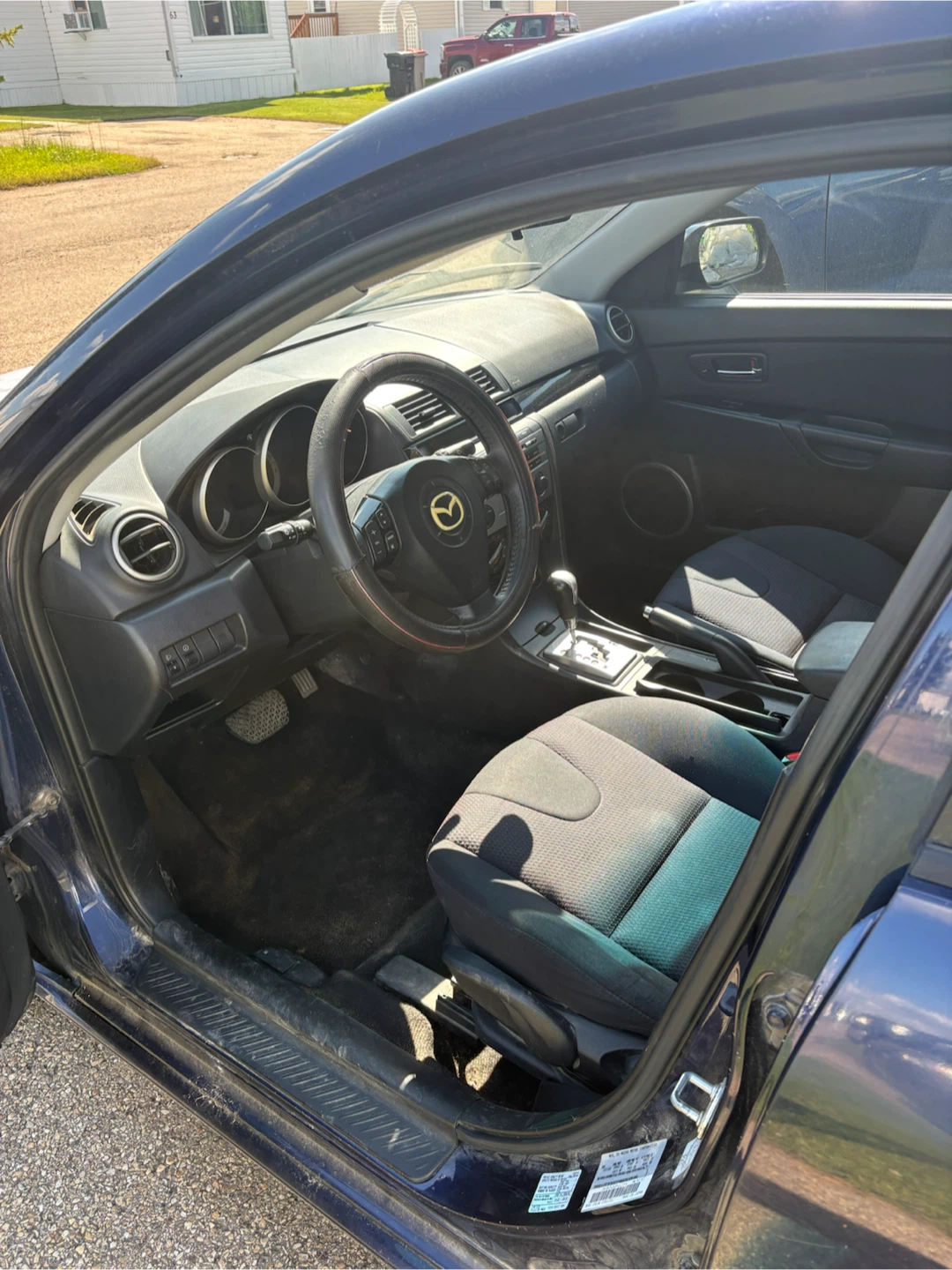 2009 Mazda 3 Hatcback (Must Be Gone By The 18th of September) - photo 5