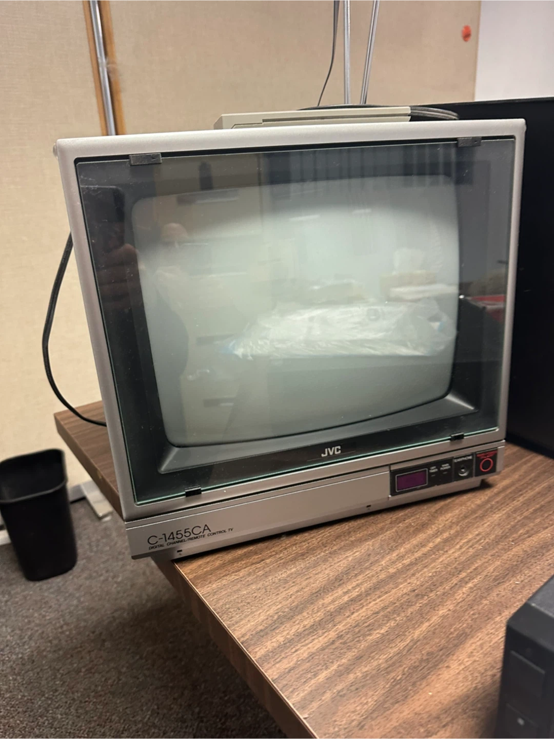 JVC C-1455CA Vintage Television