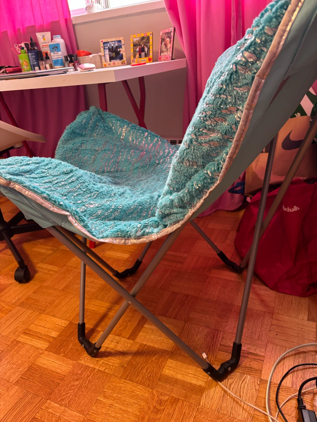 Faux Fur Folding Saucer Chair - photo 4