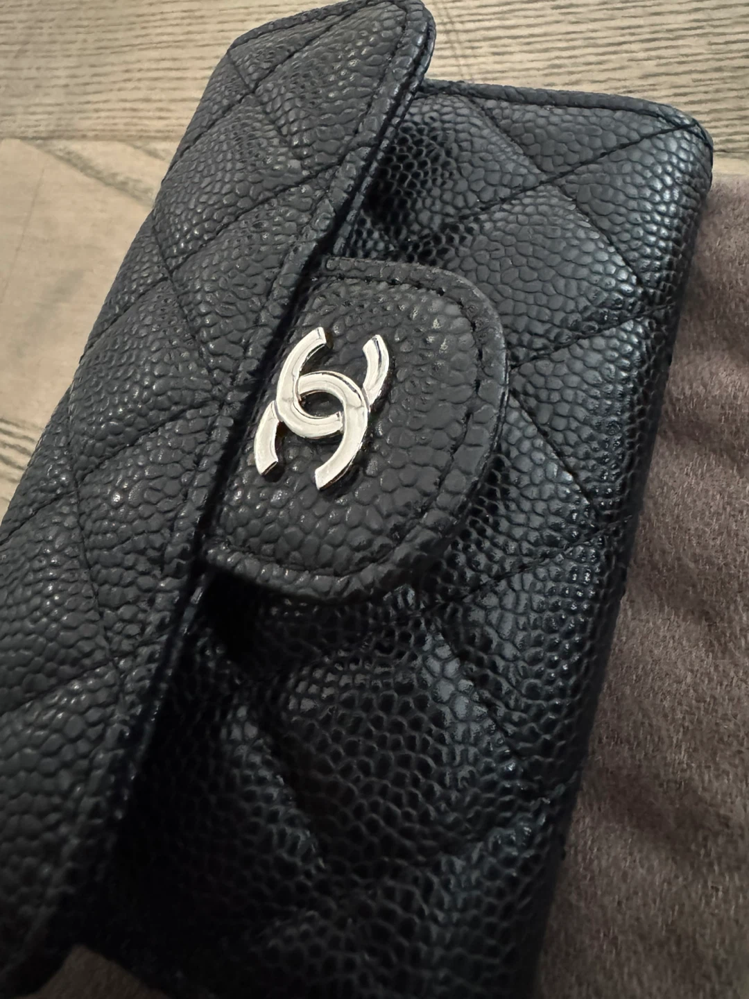 Chanel Caviar Quilted Wallet - photo 3