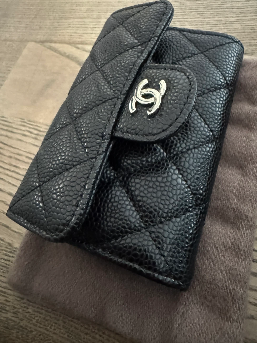 Chanel Caviar Quilted Wallet - photo 5