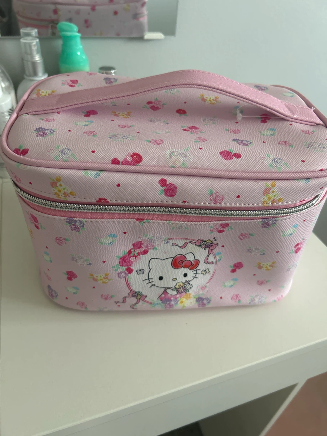 Hello Kitty Makeup Bag