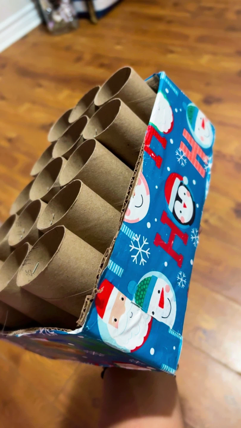 DIY Christmas Advent Calendar Cardboard Base