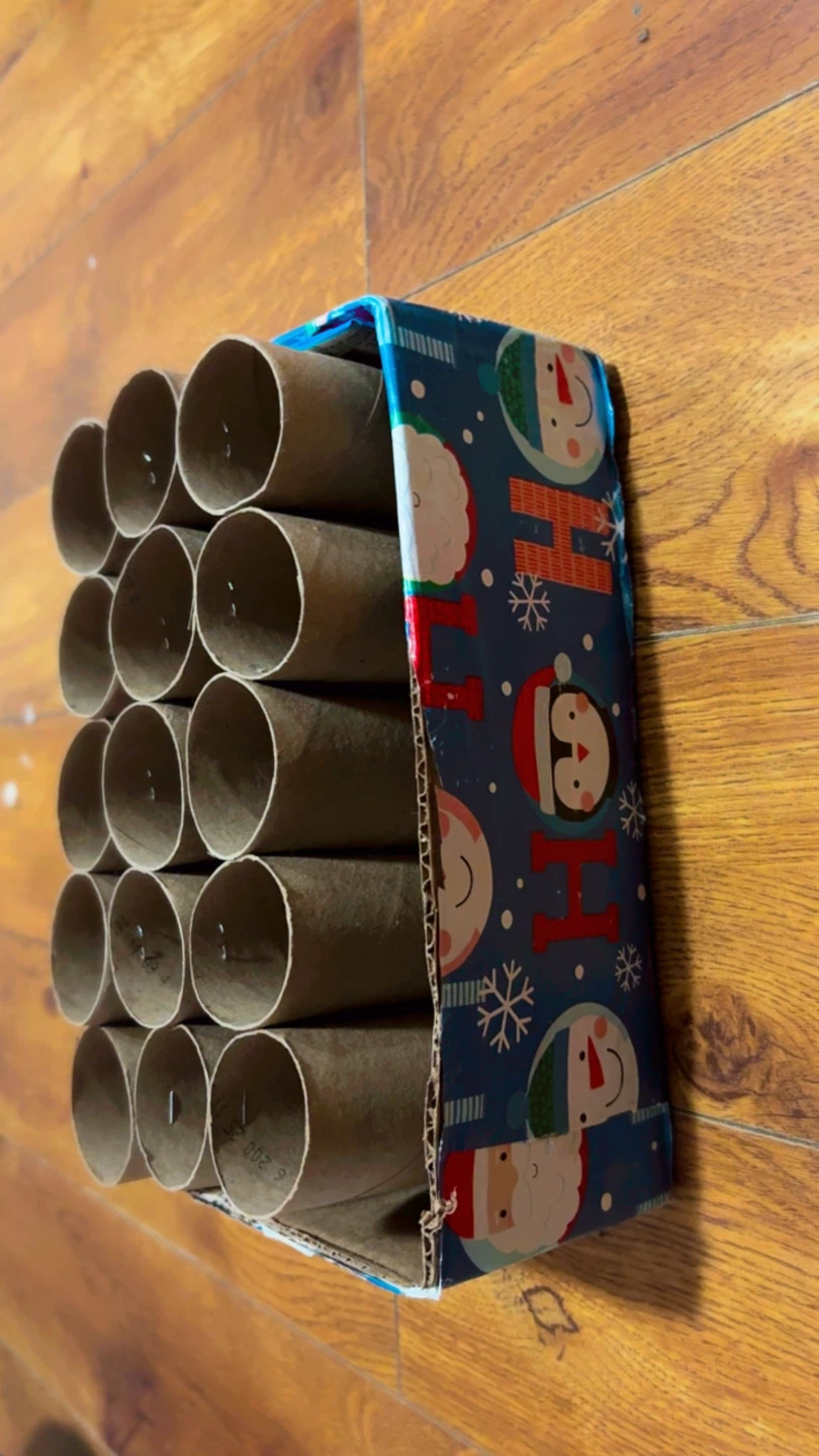 DIY Christmas Advent Calendar Cardboard Base - photo 2