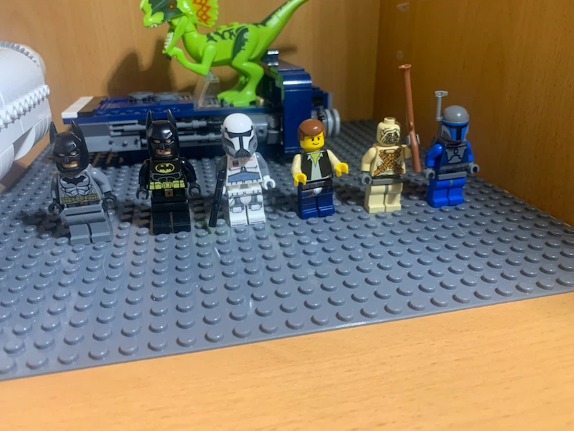 LEGO STAR WARS/DC MINIFIG LOT