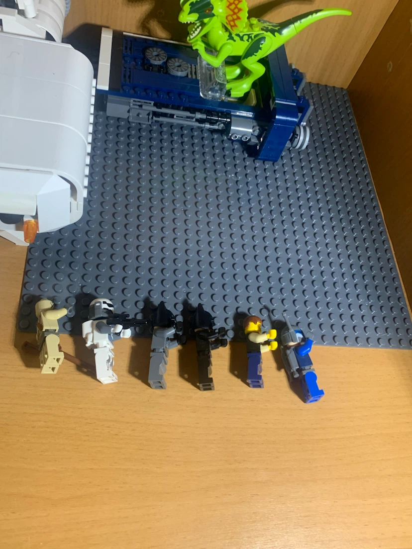 LEGO STAR WARS/DC MINIFIG LOT - photo 4