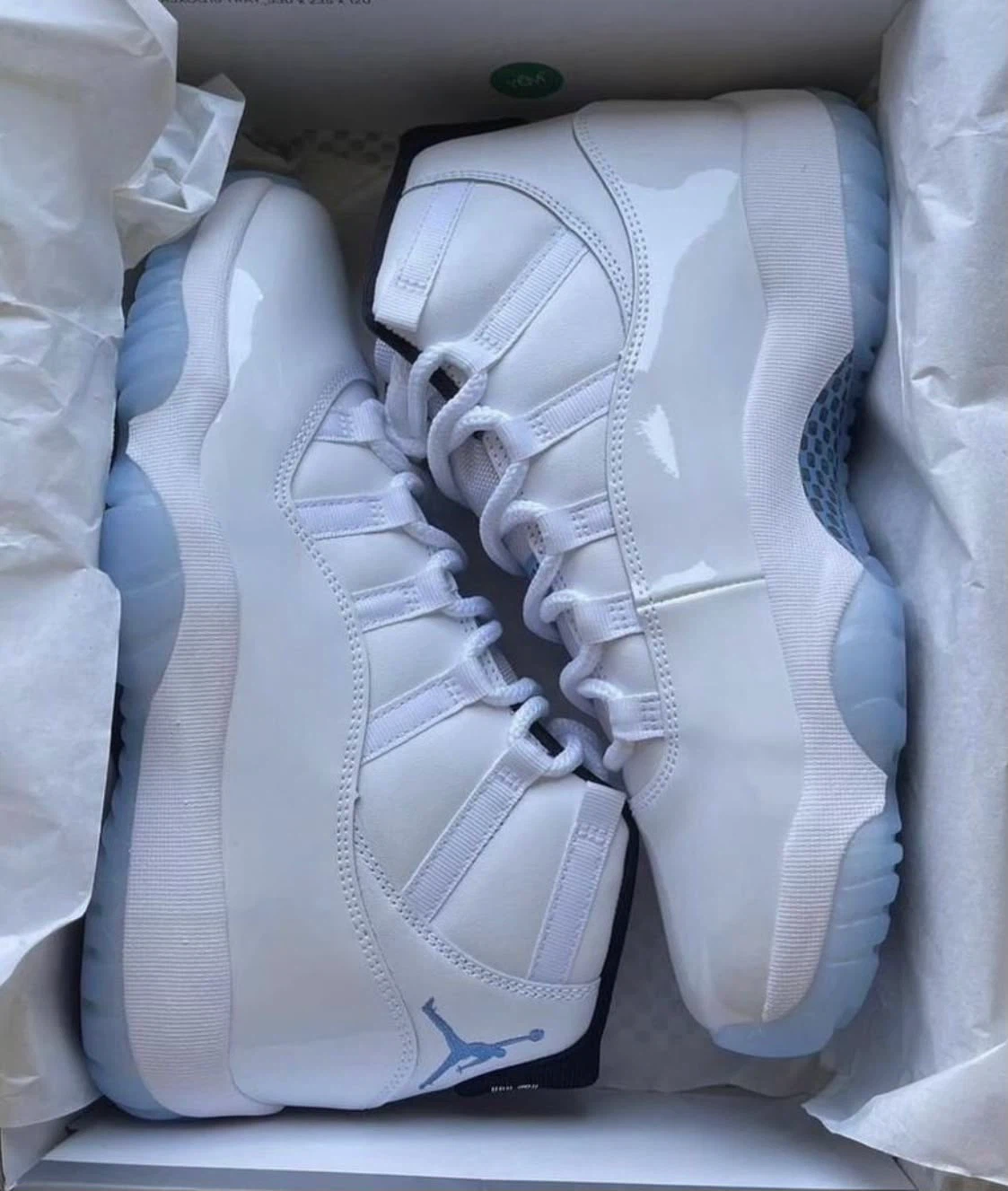 Air Jordan 11 Retro Legend Blue - photo 2