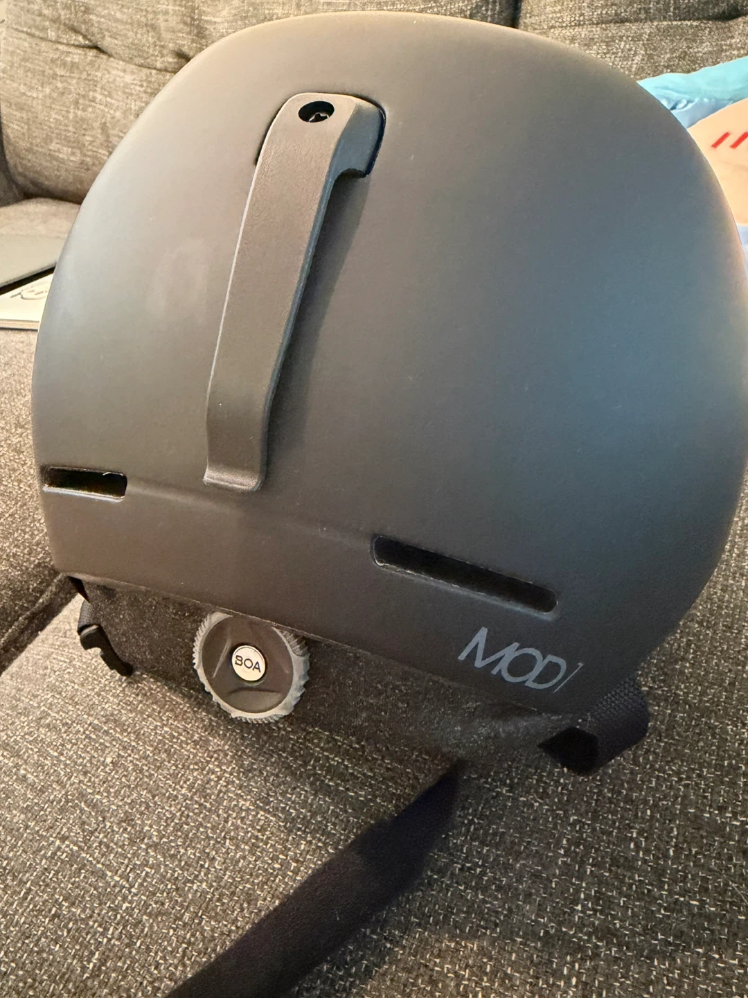Oakley MOD1 Snow Helmet - photo 3