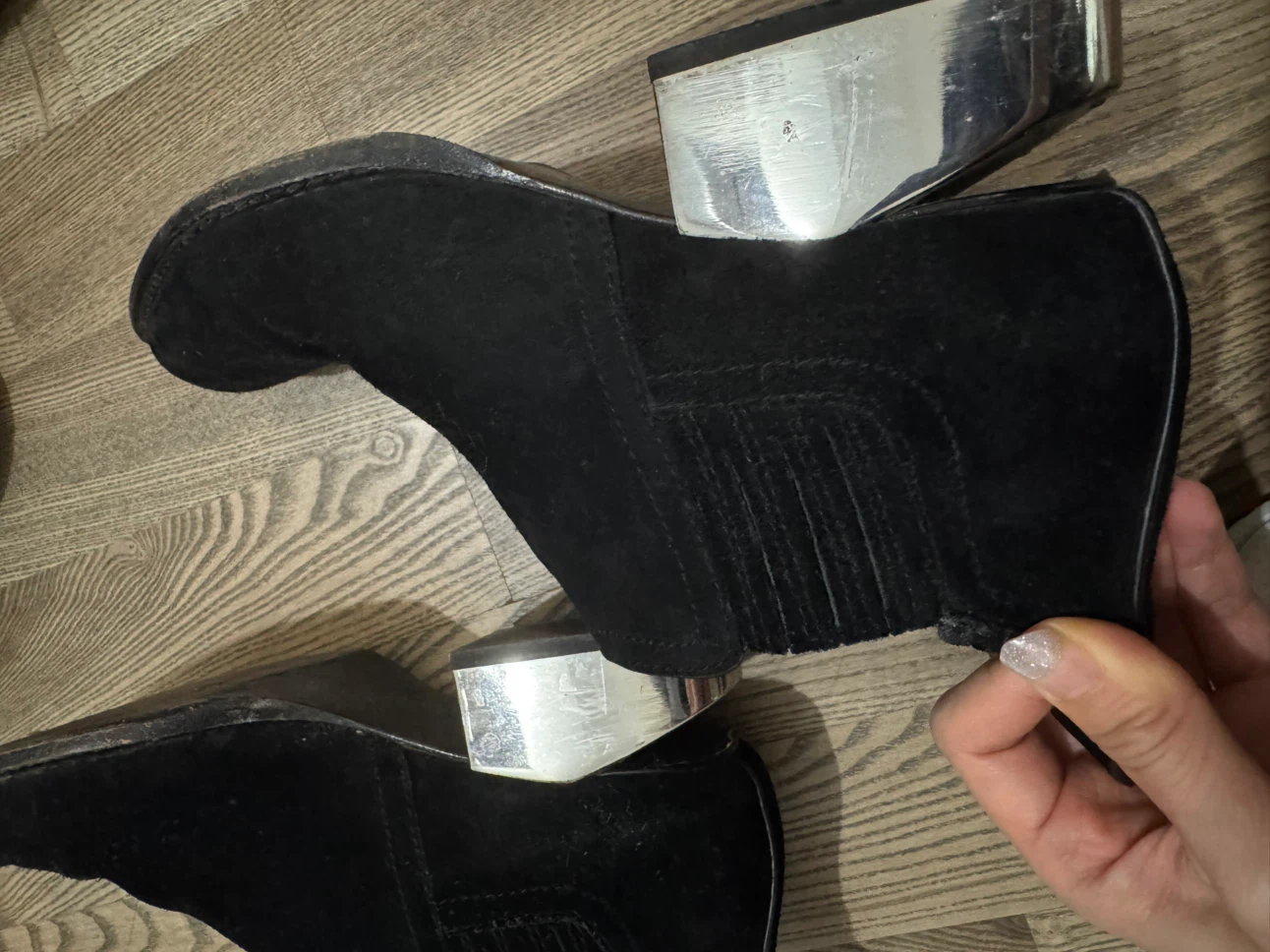 Authentic Alexander Wang Black Suede Boots - photo 4