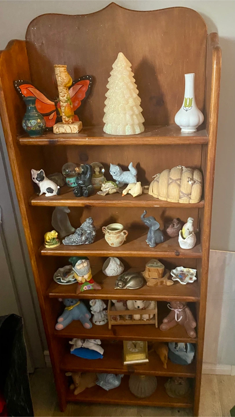 Solid Wood Display Shelving Unit - photo 3