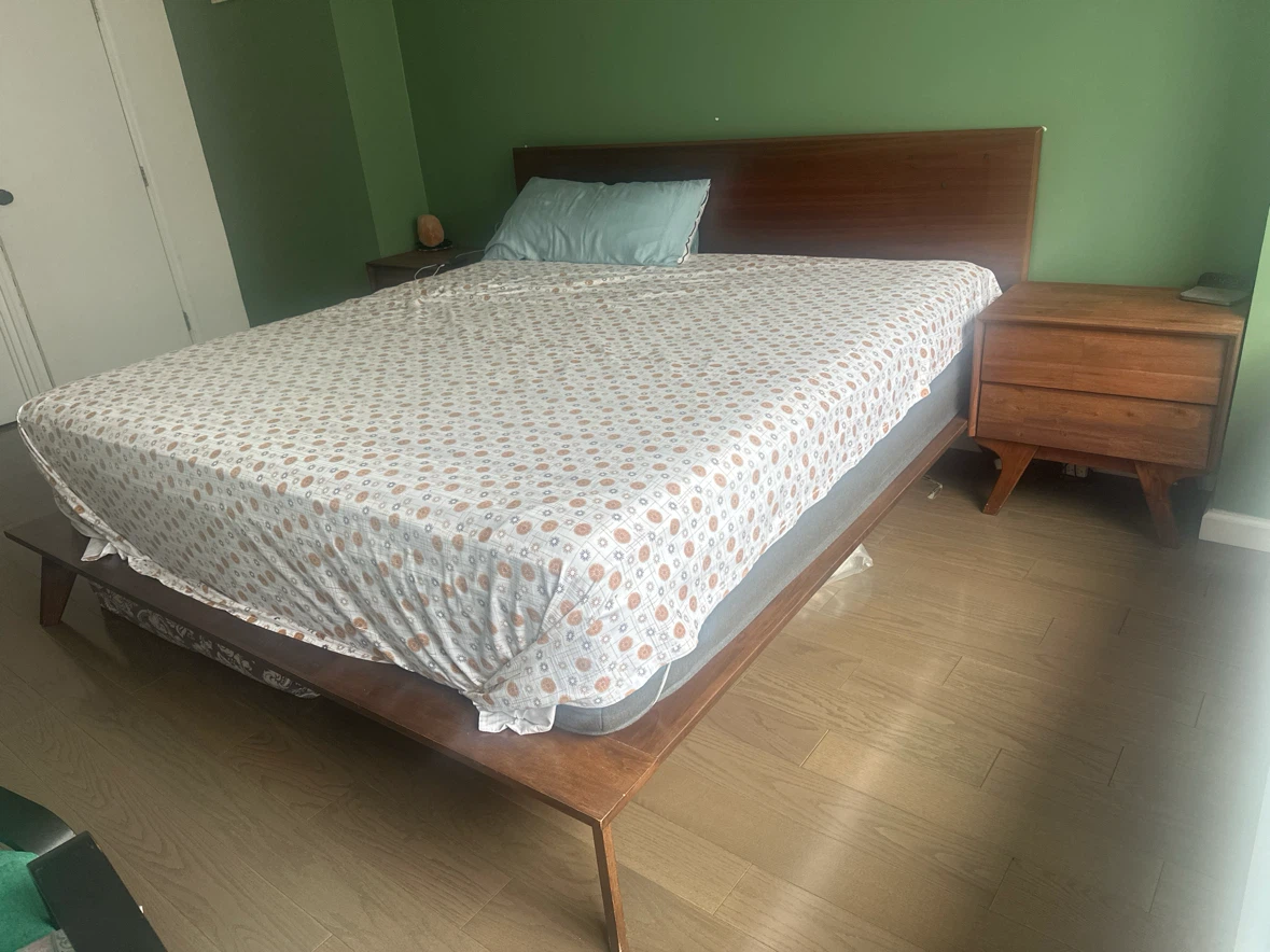 Mid-Century Modern Platform Bed Frame - photo 4