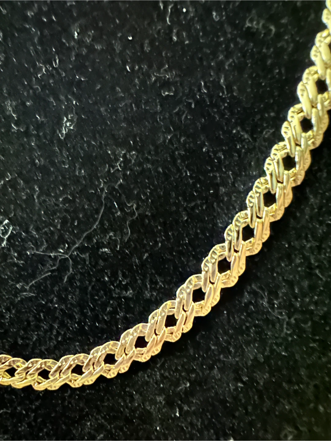 14k Gold Tone laminated Textured Chain Necklace - photo 2