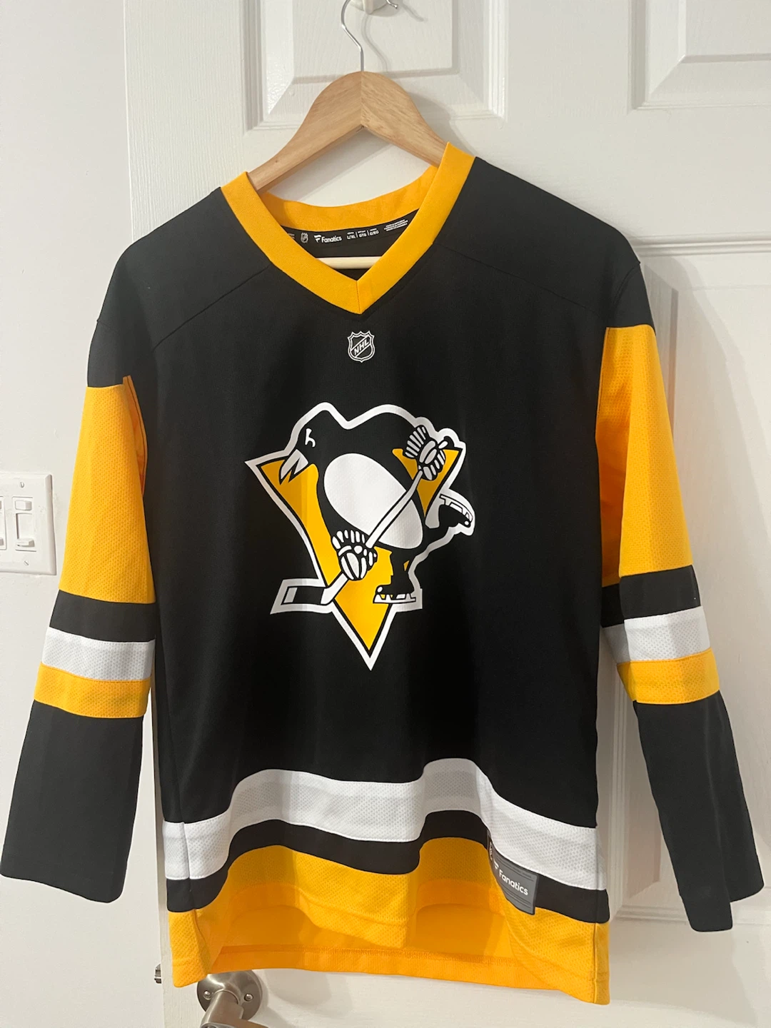 Pittsburgh Penguins Fanatics NHL Jersey