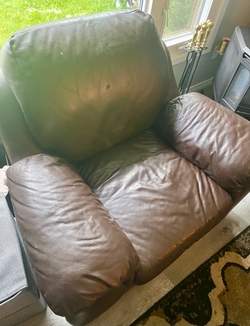 Dark Brown Leather  comfy chair - photo 2
