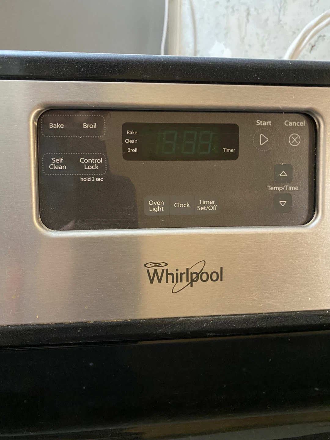 Whirlpool Electric Stove with Glass Cooktop - photo 3