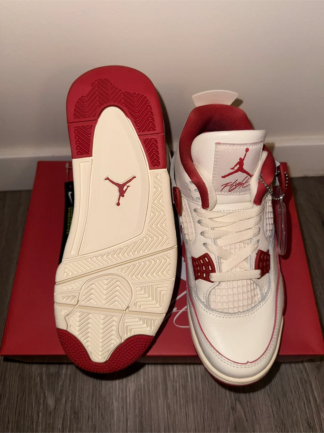 Air Jordan 4 Retro Valentines - photo 3