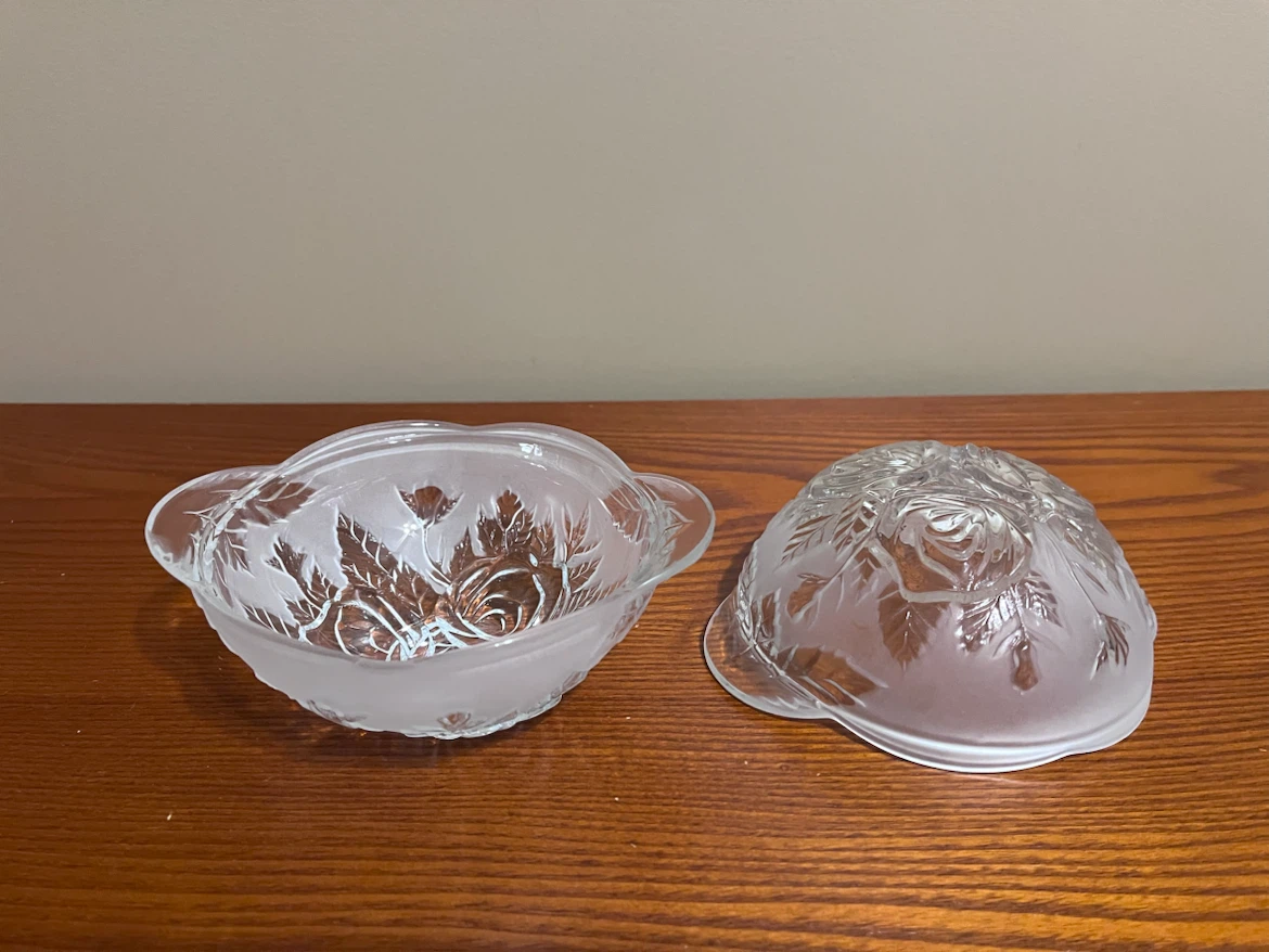 VINTAGE KIG MALAYSIA GLASS CANDY DISH BOWLS - photo 2