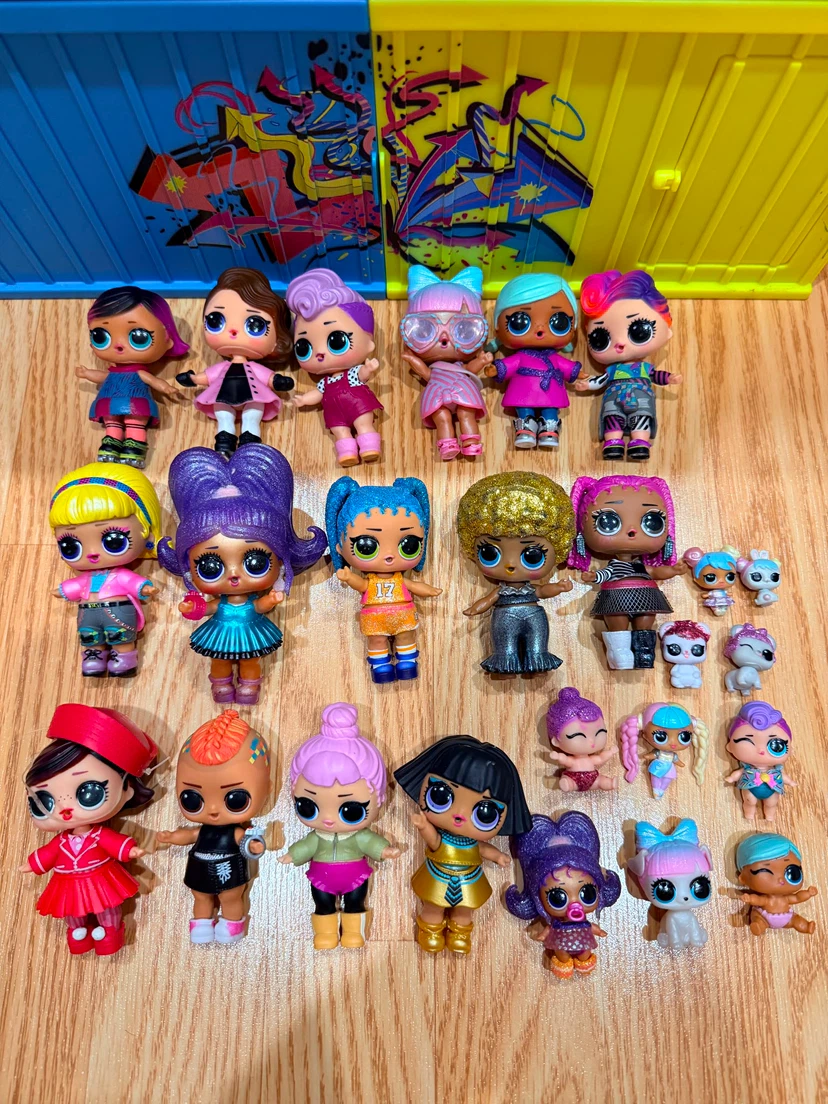 L.O.L. Surprise! Clubhouse Playset with Dolls and Accessories