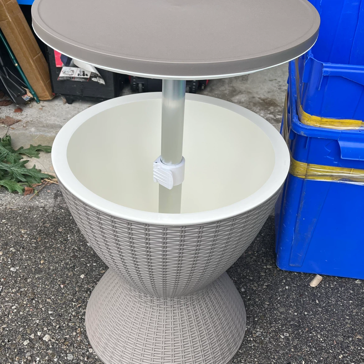 Outdoor Wicker-Style Drink Cooler and Table