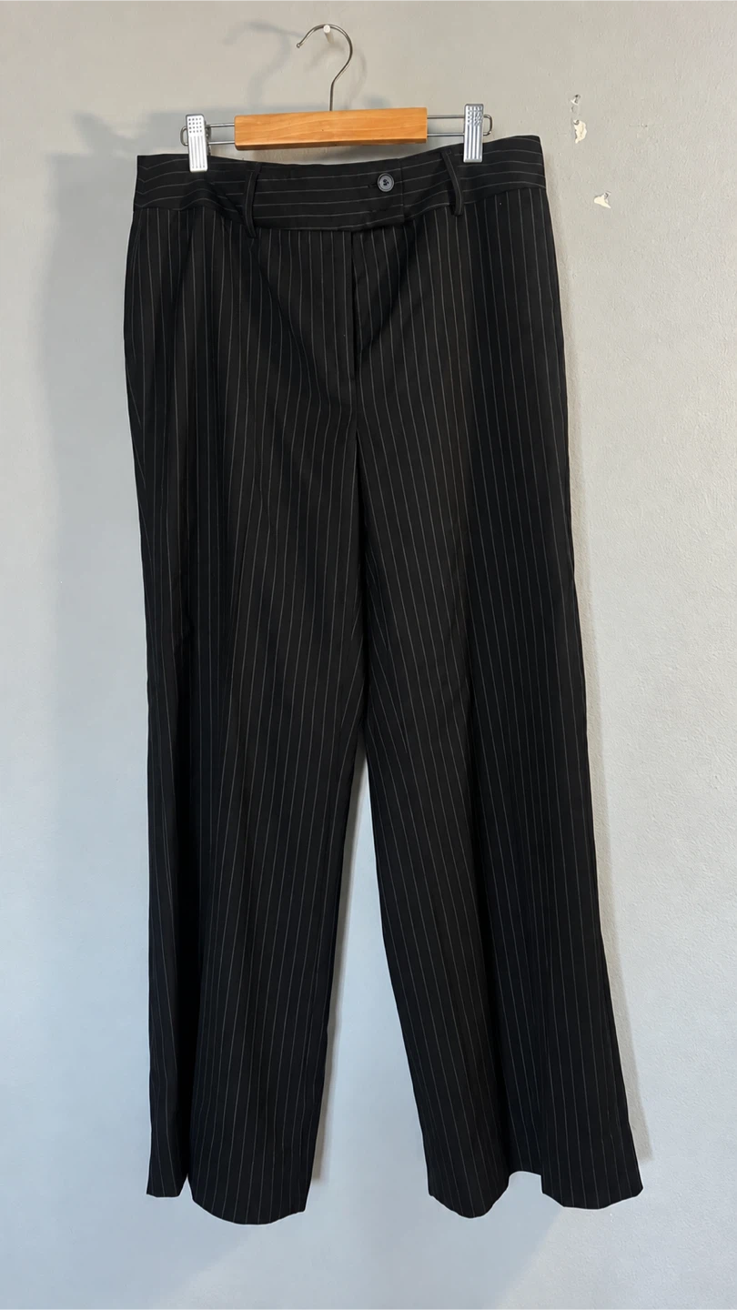 New York and Company Pinstripe Pants Size 6