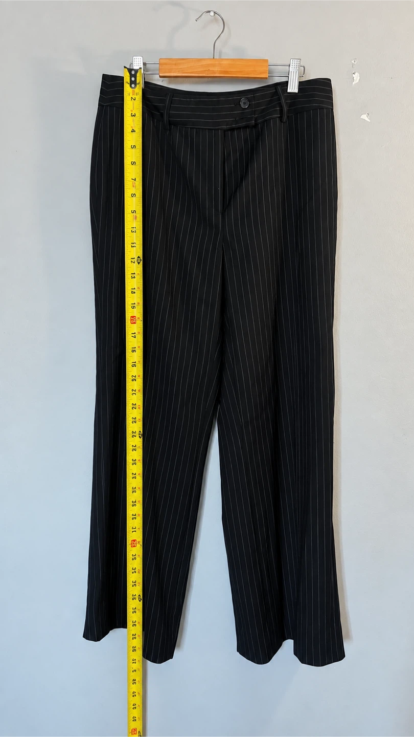 New York and Company Pinstripe Pants Size 6 - photo 2