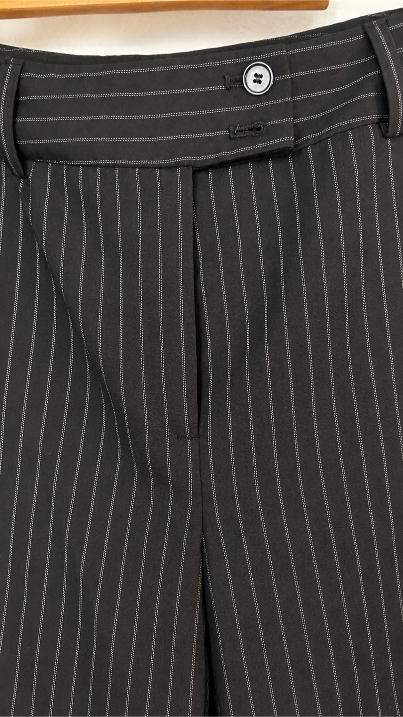 New York and Company Pinstripe Pants Size 6 - photo 3