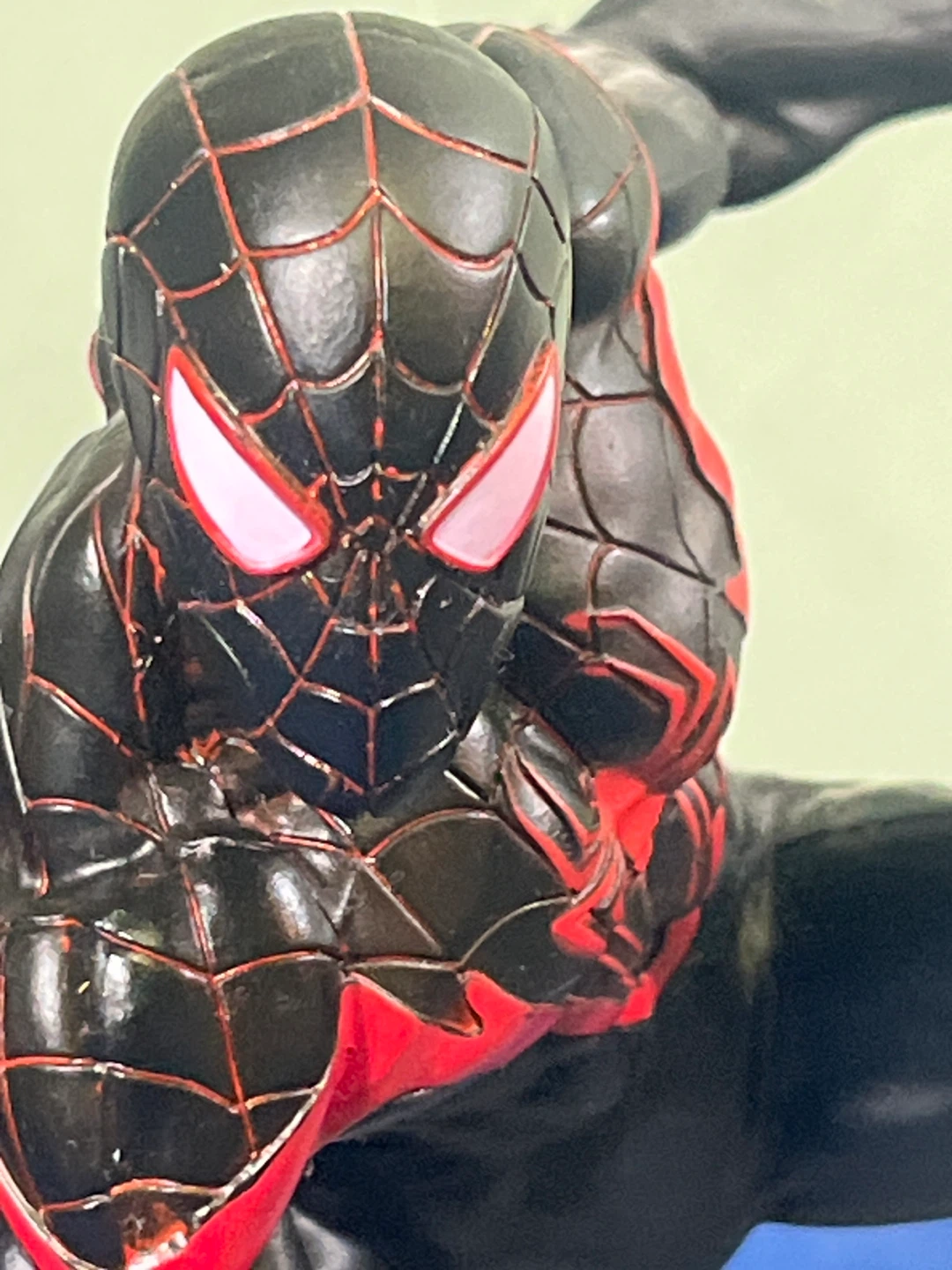 Marvel Gallery Miles Morales Spider-Man Statue - Loose