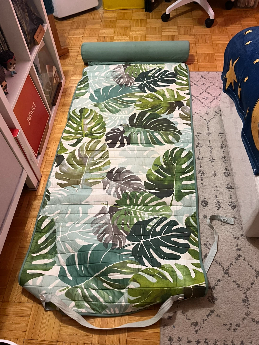 Leaf Print Portable Mat with Headrest - photo 2