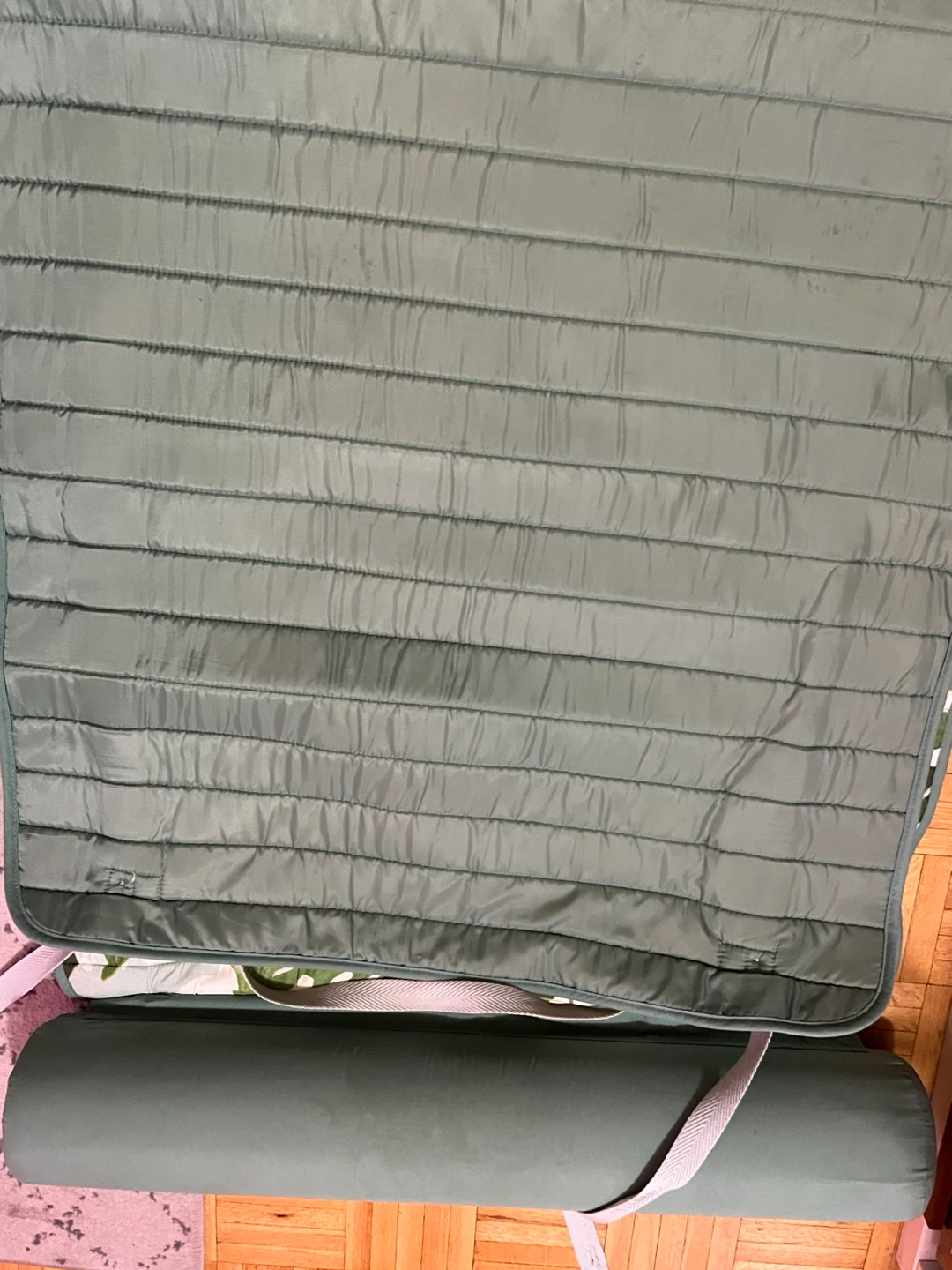Leaf Print Portable Mat with Headrest - photo 4