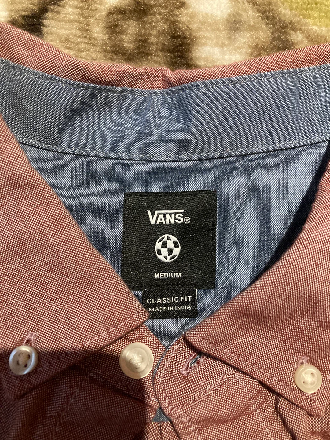 Vans Classic Fit Short Sleeve Shirt - Medium - photo 3