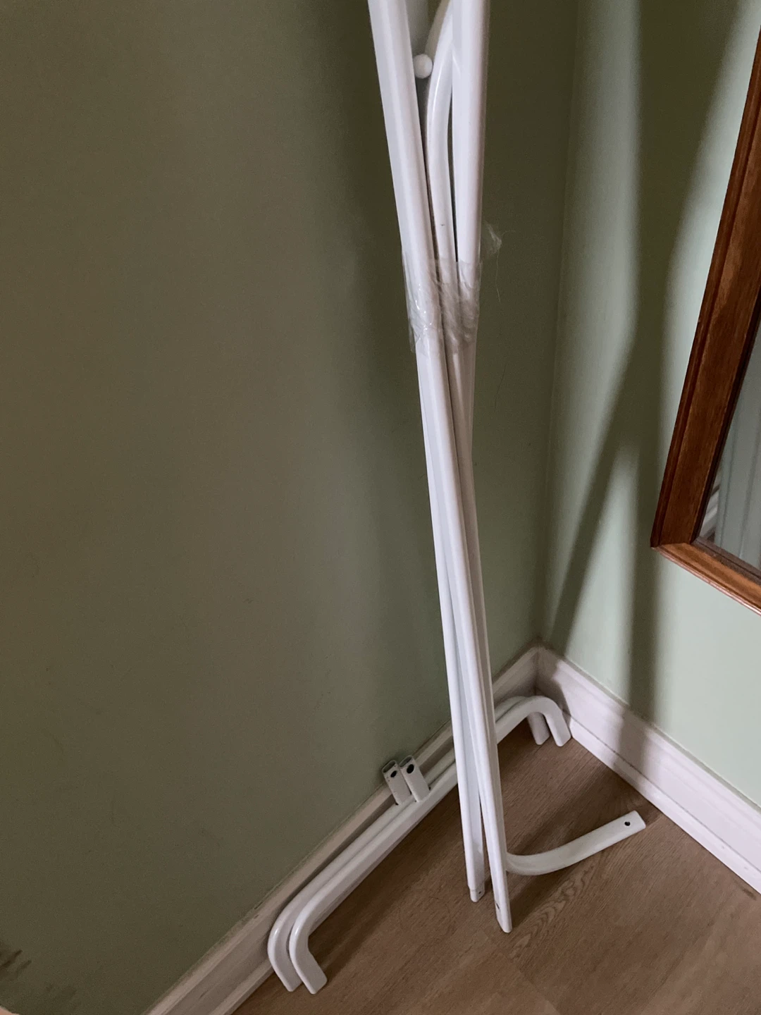 IKEA RIGGA Clothes Rack White - photo 2