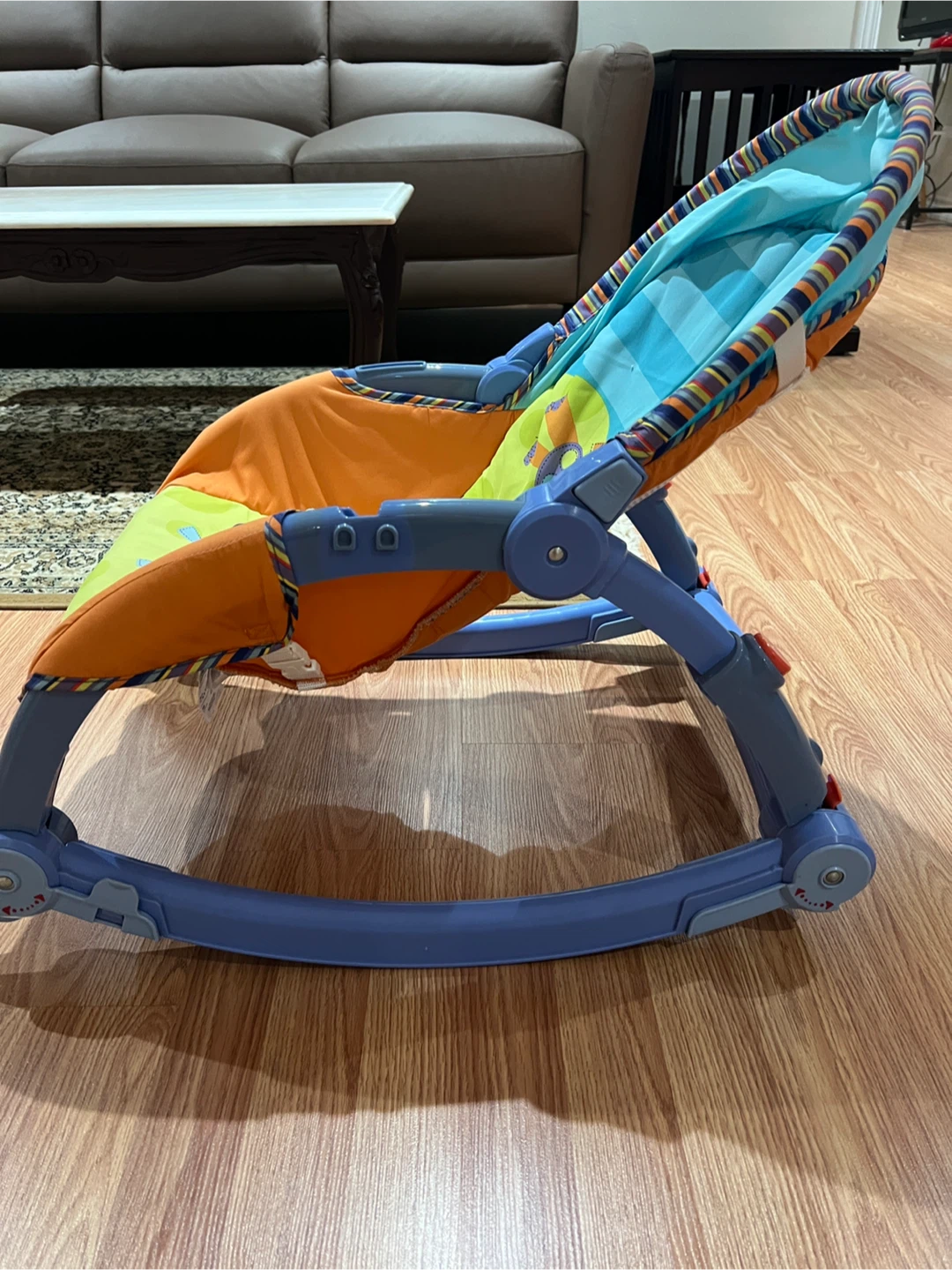 Fisher-Price Infant Rocker - photo 2