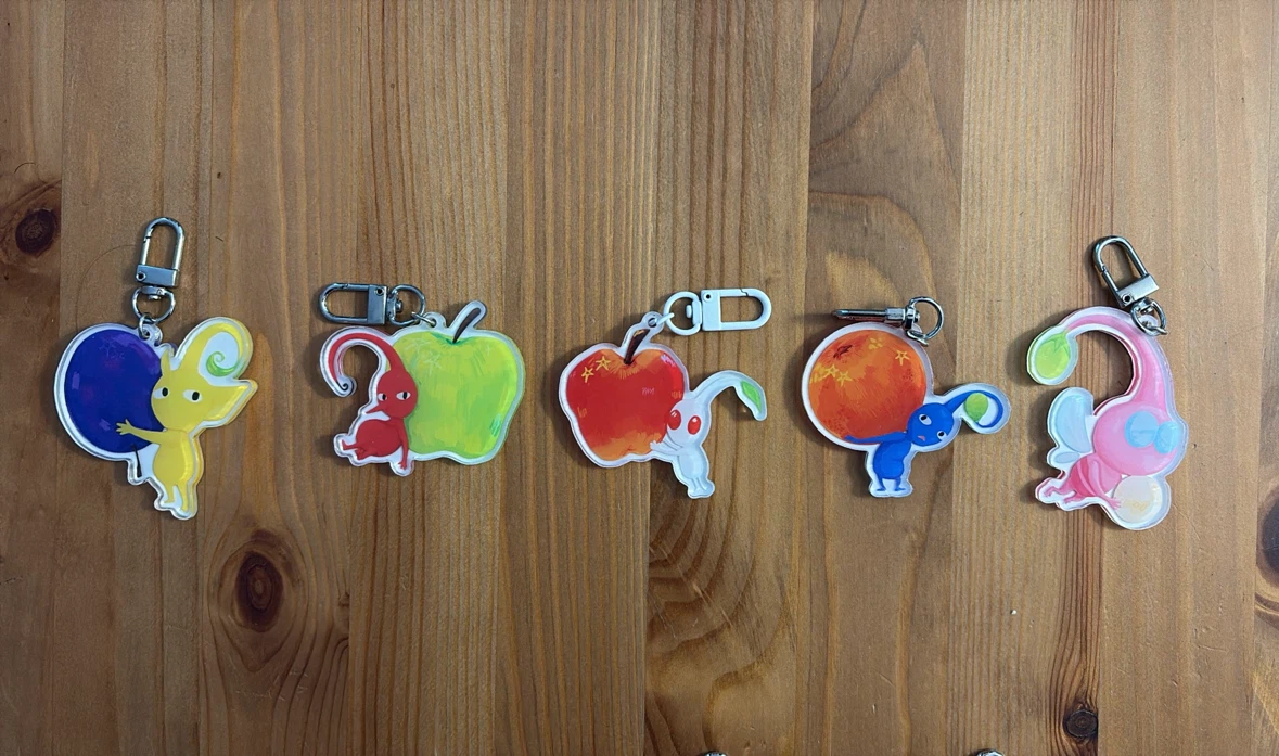 Set of 5 Pikmin Acrylic Keychains