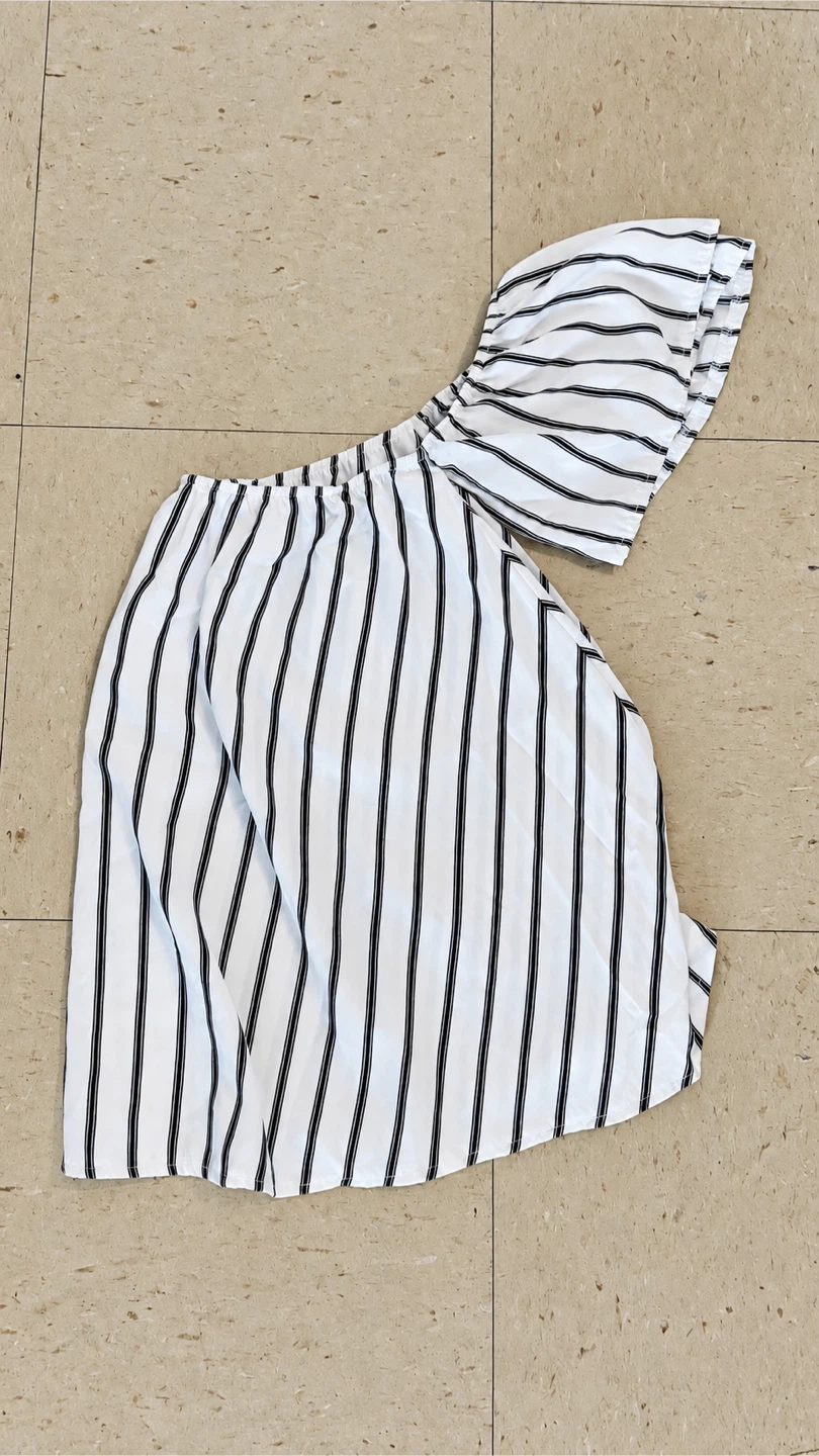 White and Black Striped Off the Shoulder Blouse - photo 2