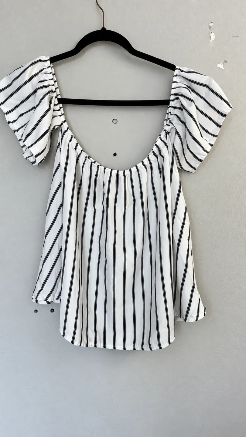 White and Black Striped Off the Shoulder Blouse - photo 3
