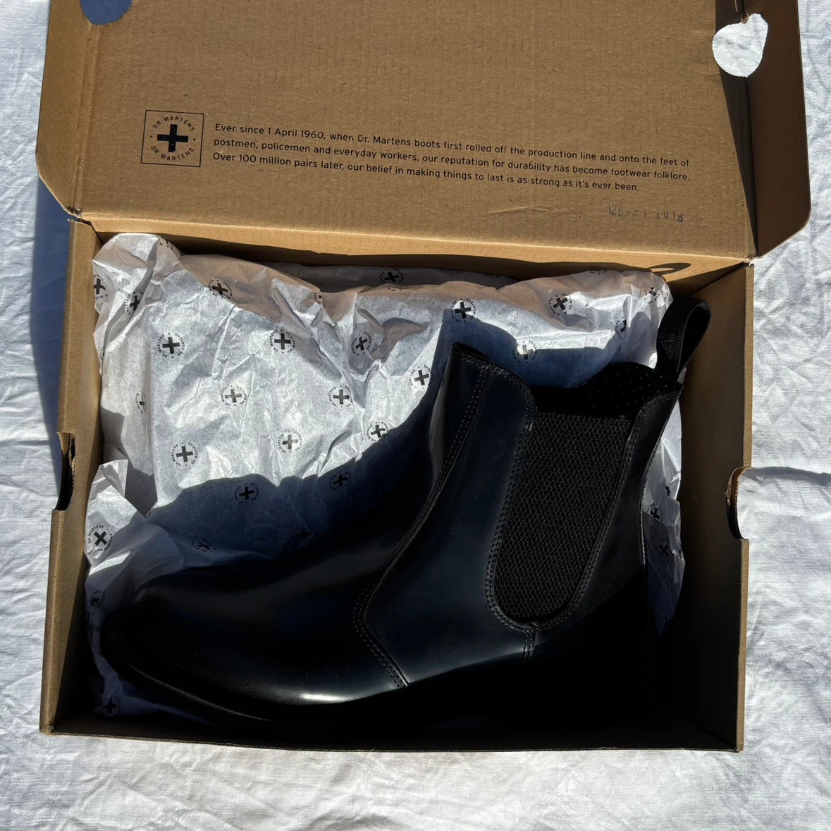 Dr. Martens Black women’s size 9 Chelsea Boots