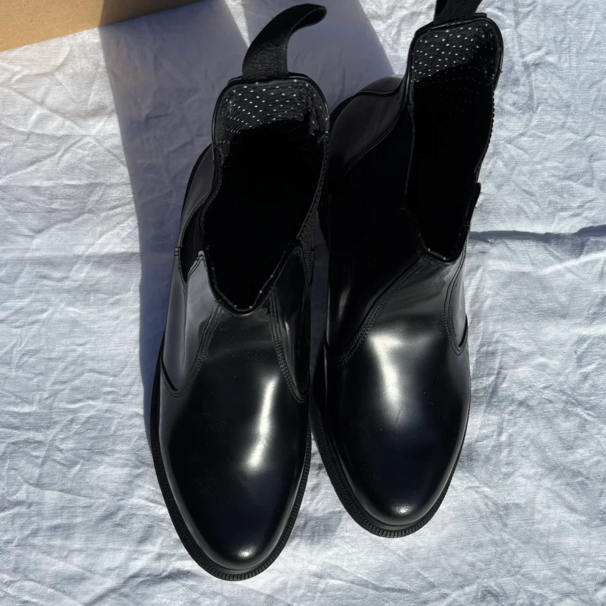 Dr. Martens Black women’s size 9 Chelsea Boots - photo 2