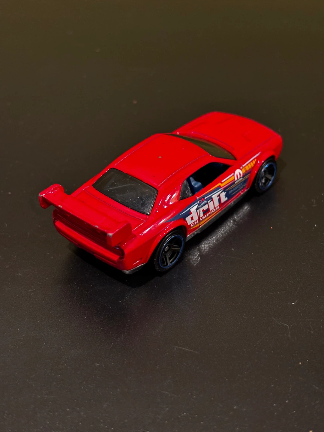 Set of 4 Hot Wheels Diecast Toy Cars - photo 3