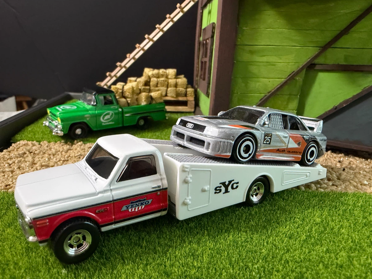 Hot Wheels Yenko Hauler with Audi Sport Quattro