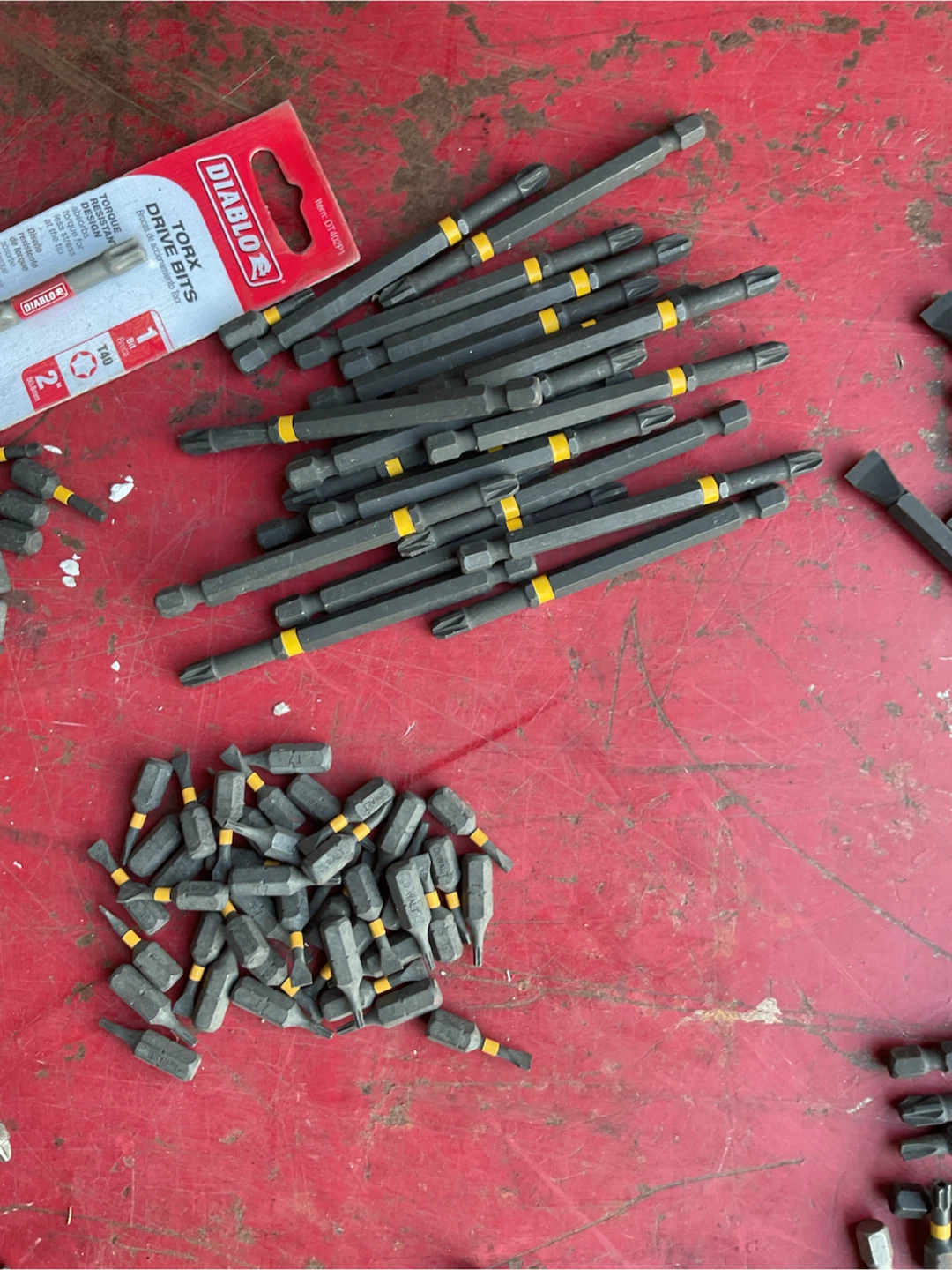 Lot of 450+ DeWalt Power Drill Bits - photo 3