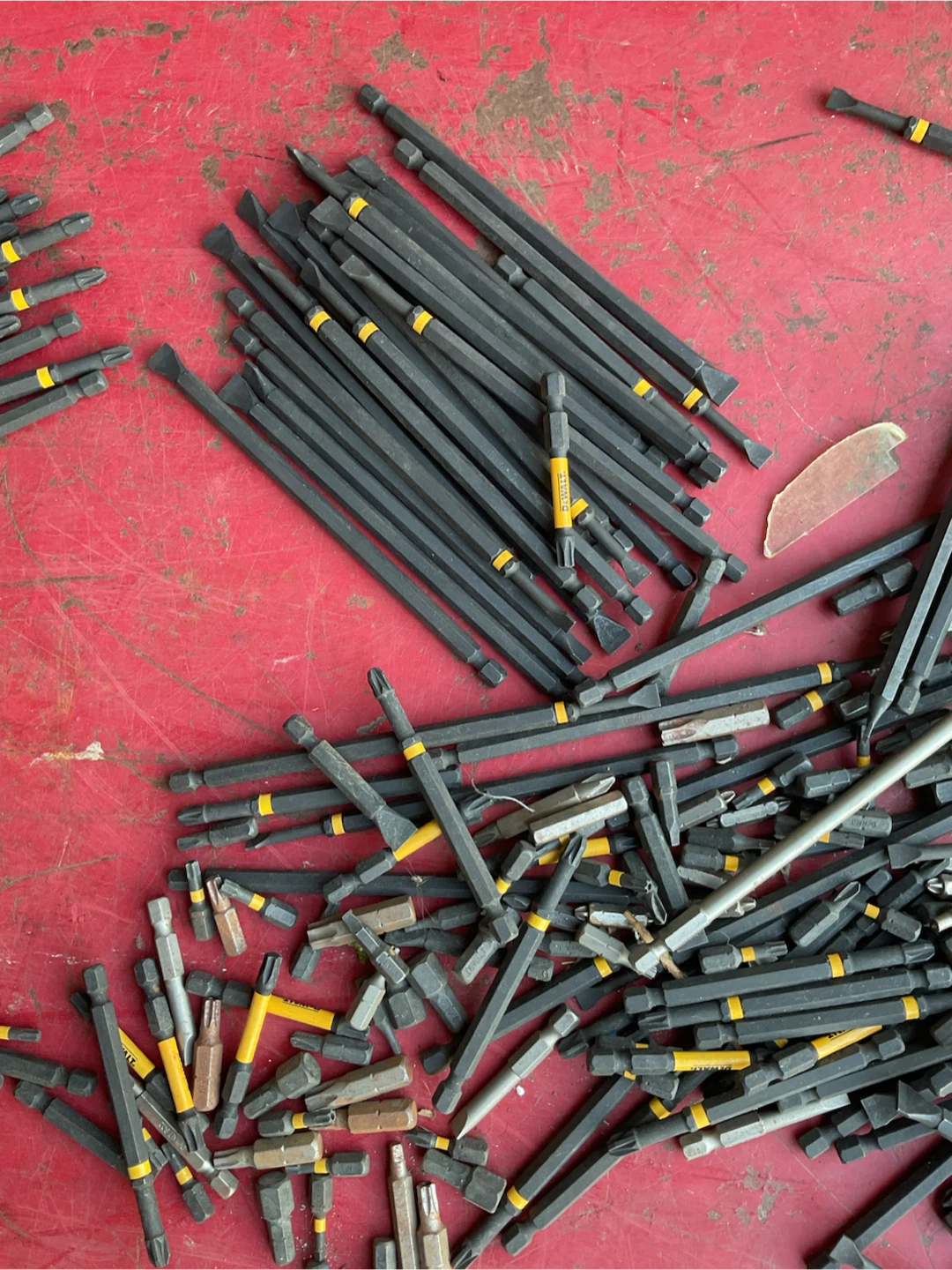 Lot of 450+ DeWalt Power Drill Bits - photo 4