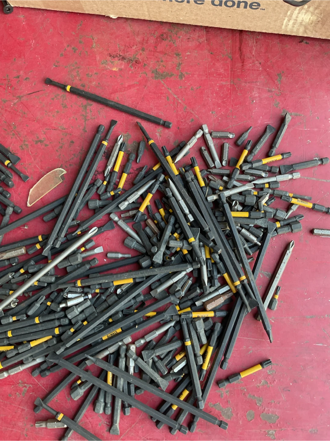 Lot of 450+ DeWalt Power Drill Bits - photo 5