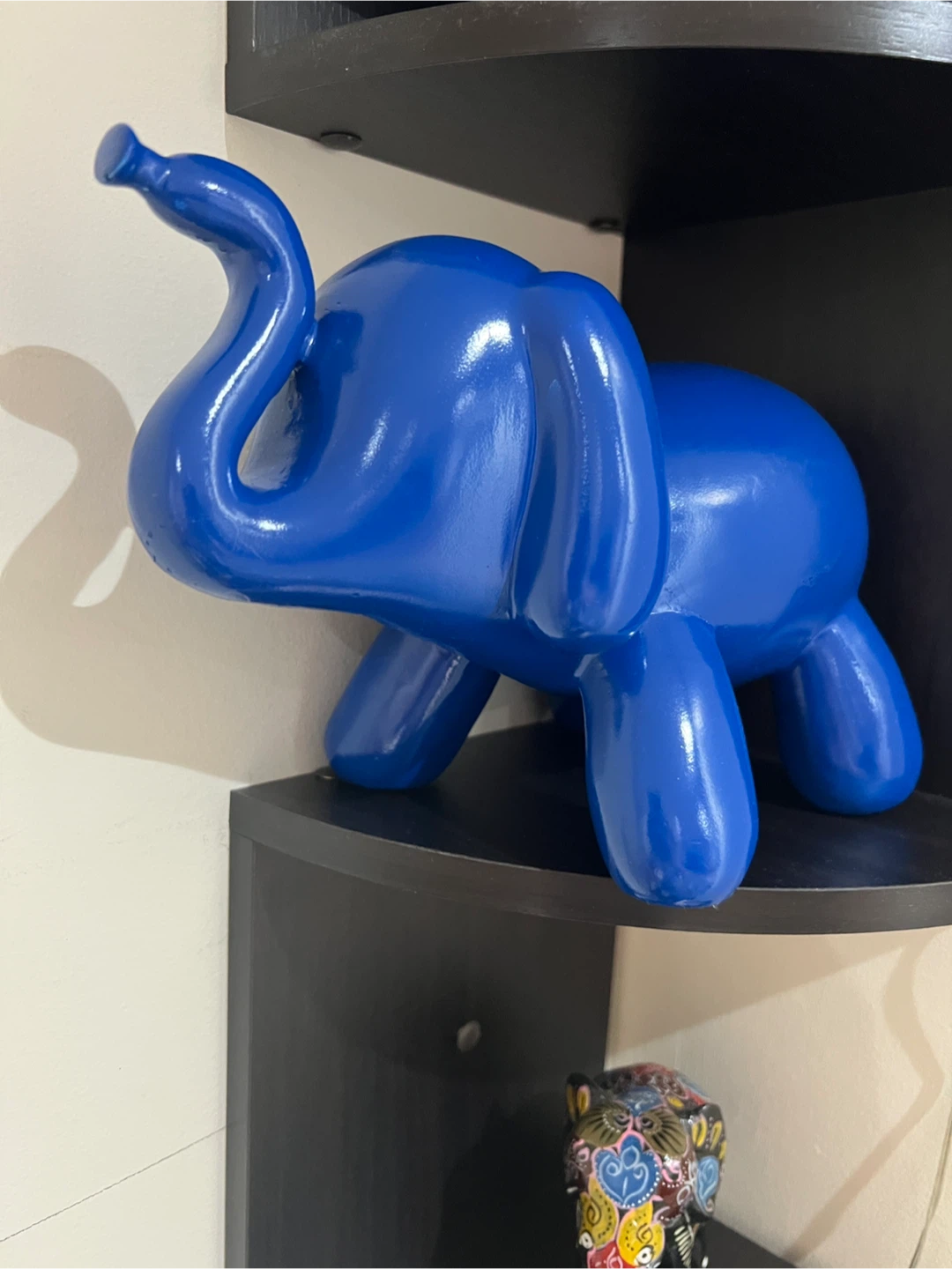 Blue balloon elephant decorative figure