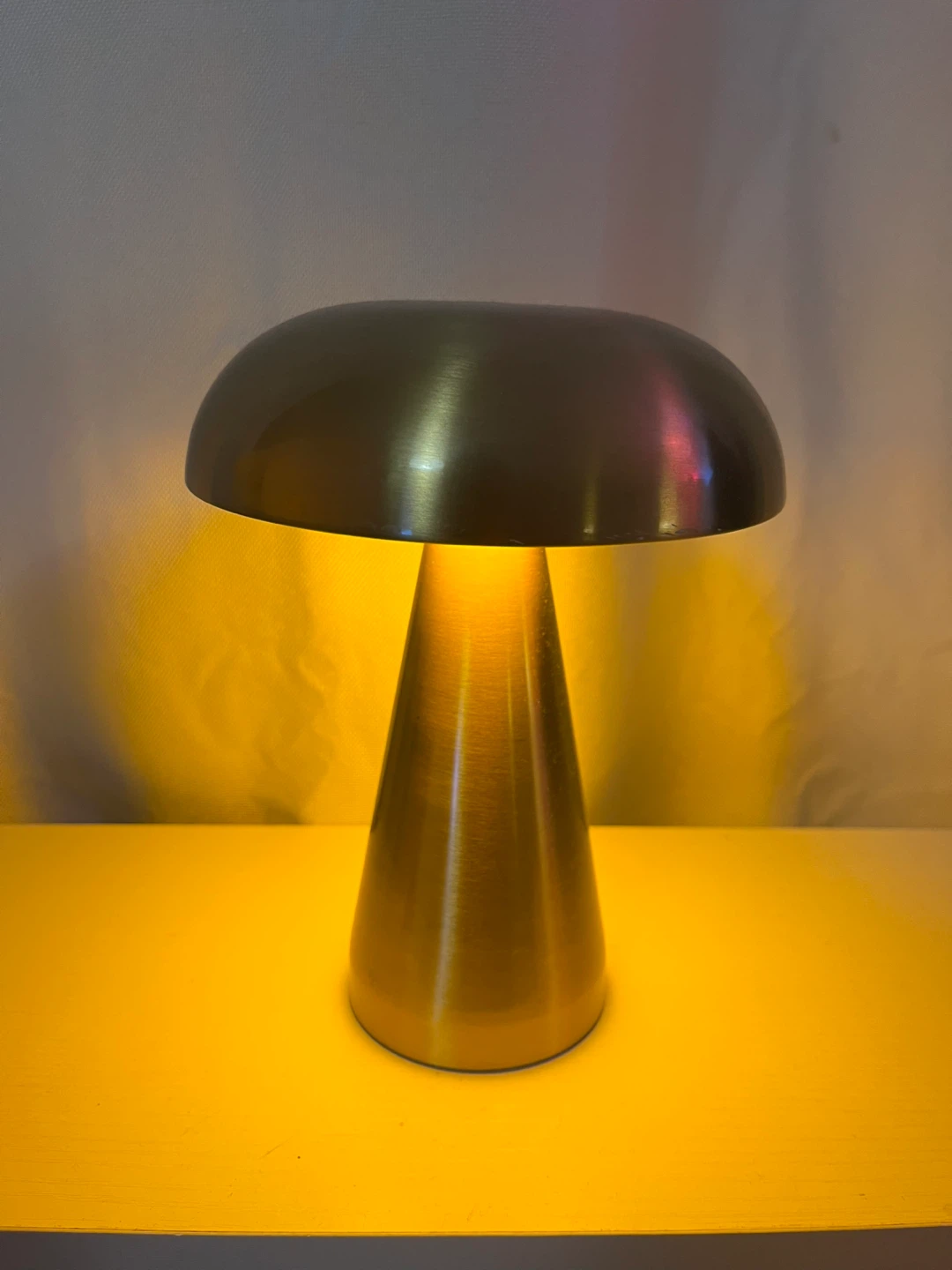 Gold Mushroom Table Lamp