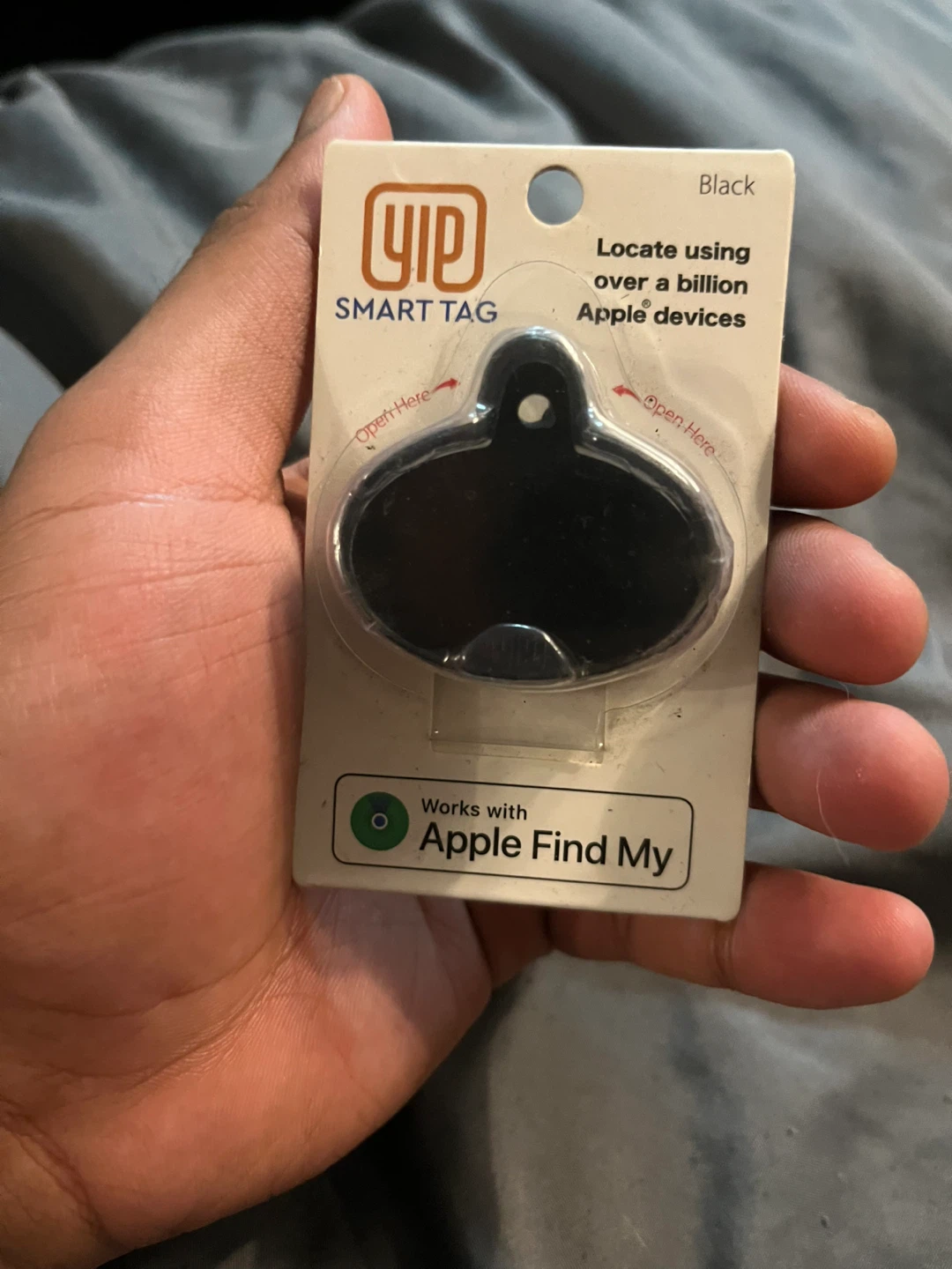 YIP Smart Tag - Black