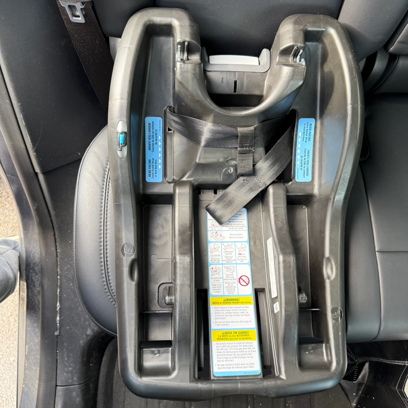 Graco SnugRide 35 Lite LX Infant Car Seat and Base - photo 4