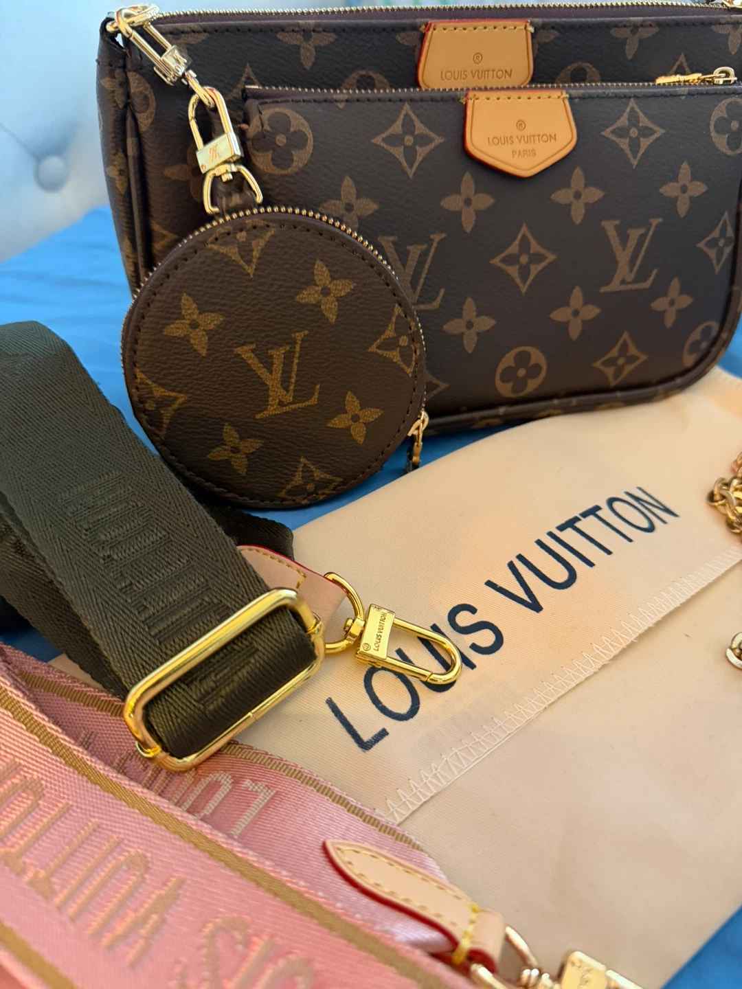 Louis Vuitton Multi Pochette Accessoires - photo 2