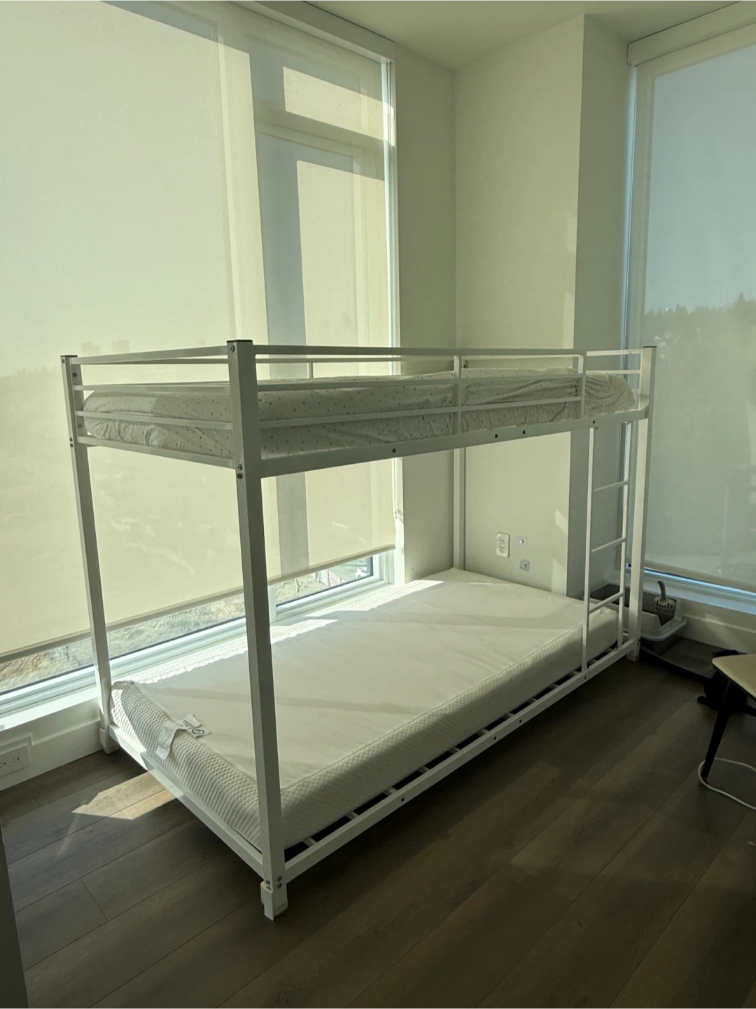 Metal twin double deck bed