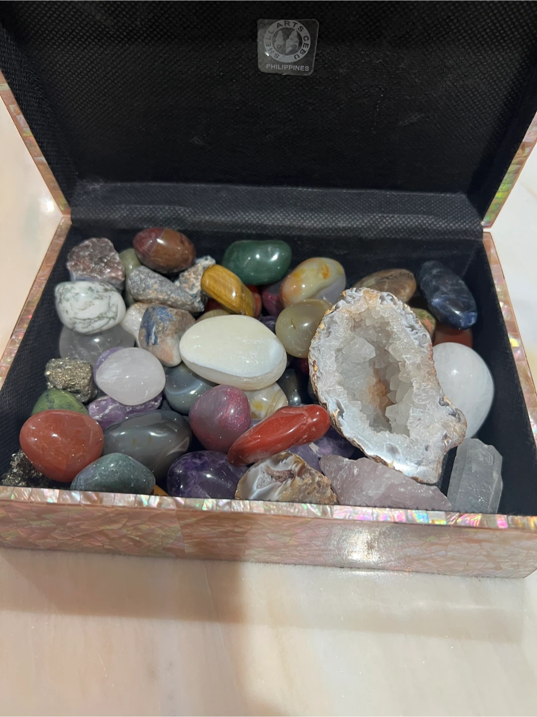Shell Arts Cebu Inlaid Trinket Box with Assorted Stones - photo 3