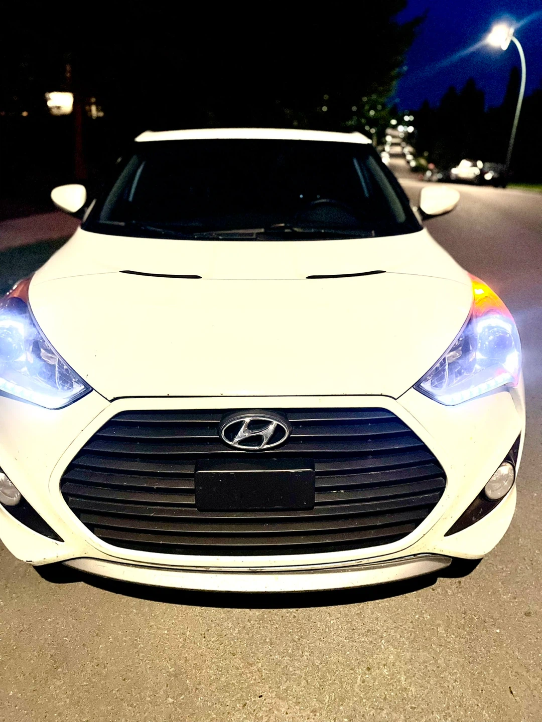 White Hyundai Veloster Turbo